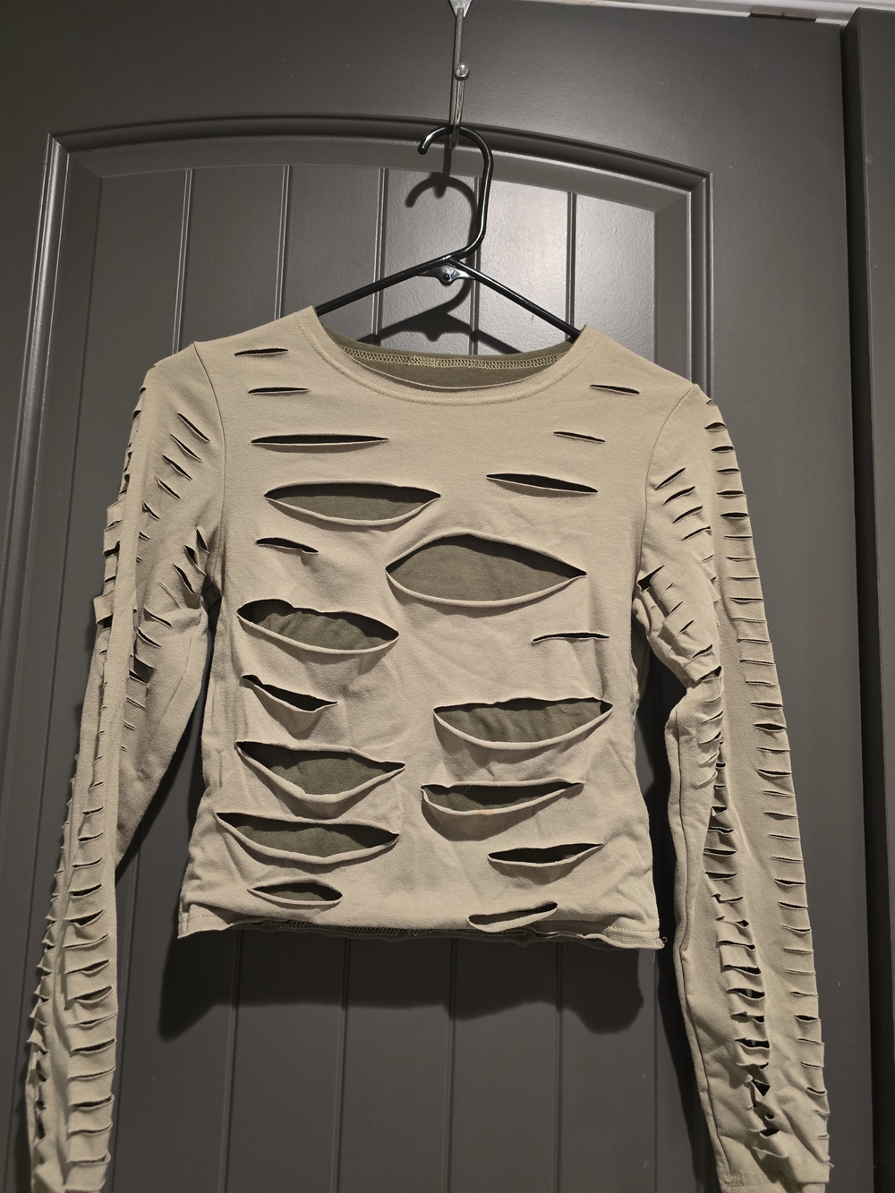 AKIRA Taupe  Long-Sleeve  Top